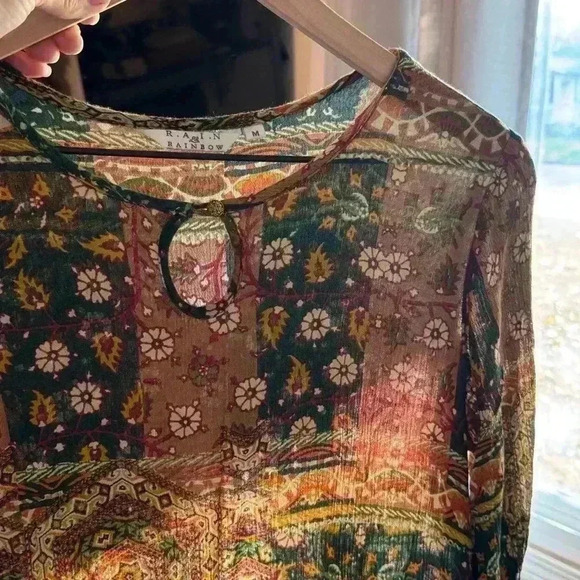 Rain & Rainbow Women’s Multi Ethnic Motifs Printed Bell Sleeves Kurta Size M - Picture 10 of 14